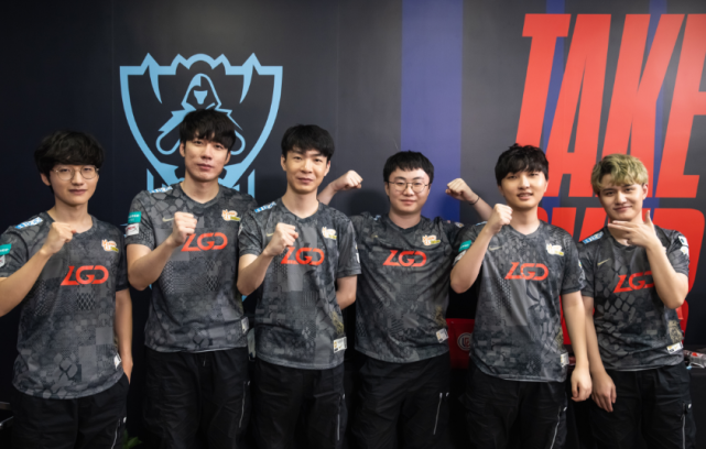 这个昵称传 这个昵称传