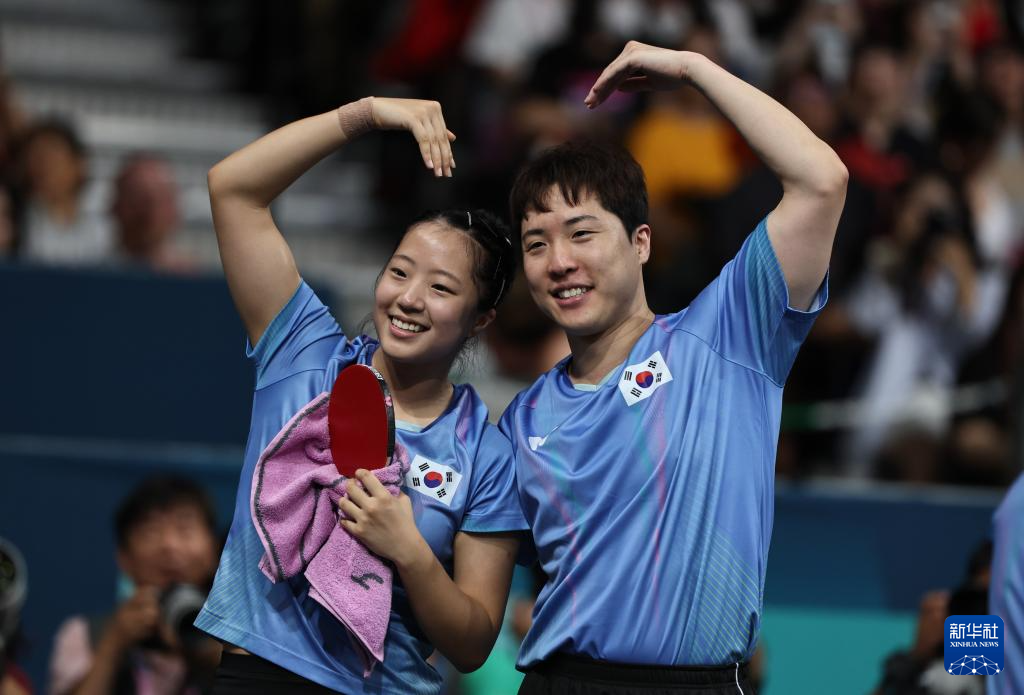 了年轻中锋 了年轻中锋