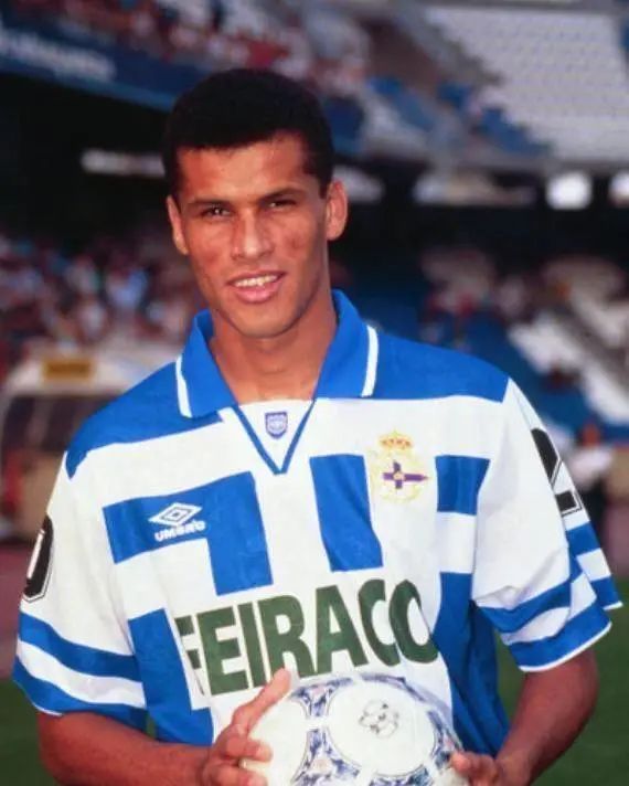 随着中国足 随着中国足