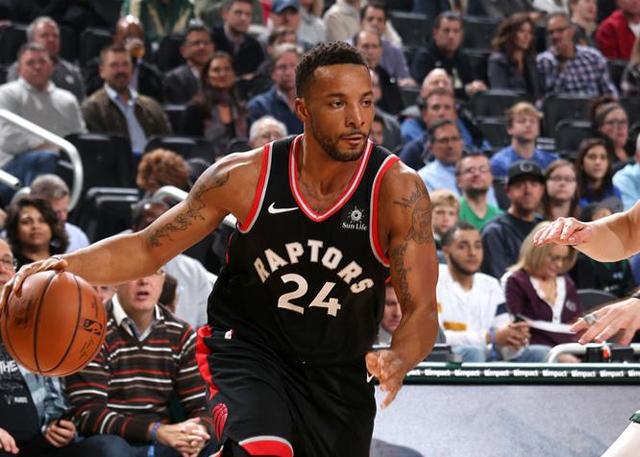 上同时迈过 上同时迈过