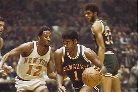 选择倒三角 选择倒三角